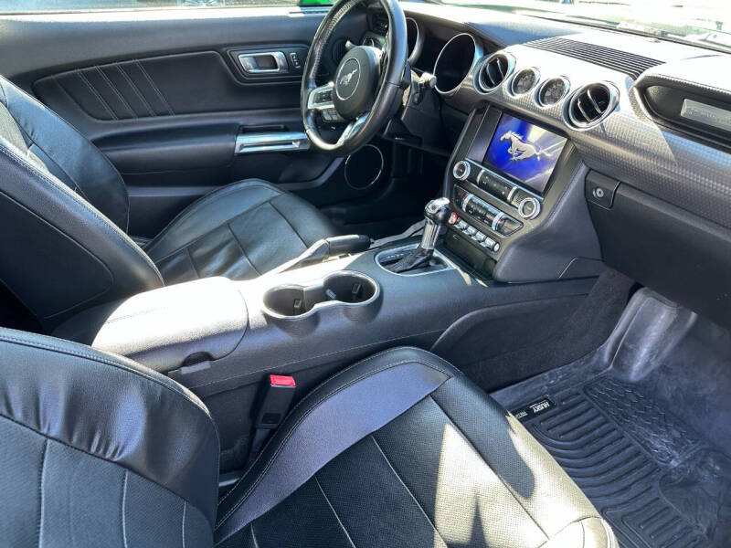 2019 Ford Mustang EcoBoost Premium