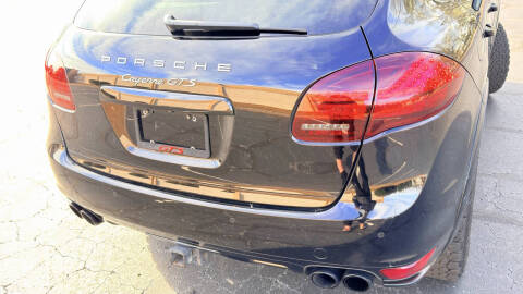 2013 Porsche Cayenne GTS