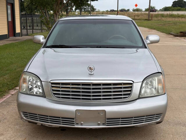 2005 Cadillac DeVille for sale at BANKERS AUTOS in Denton, TX