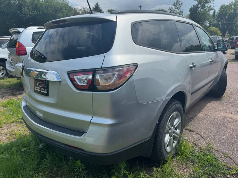 2017 Chevrolet Traverse LS