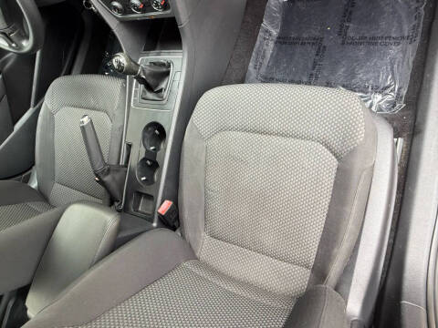 2013 Volkswagen Passat S PZEV