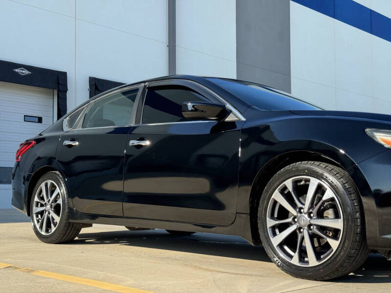 2017 Nissan Altima 2.5 SR