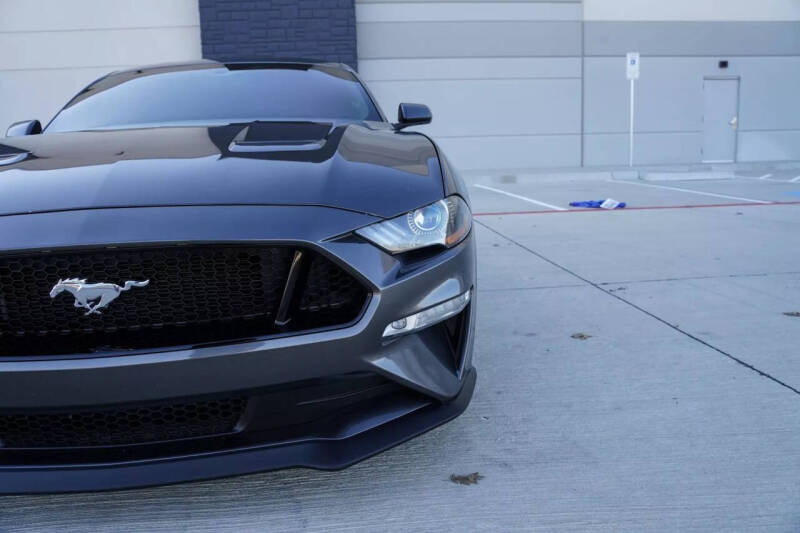 2019 Ford Mustang