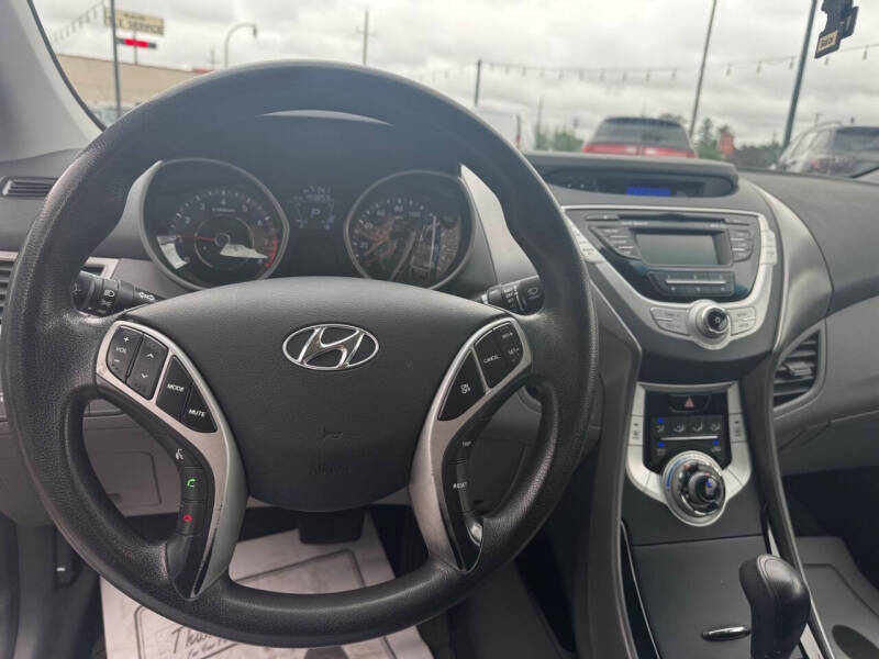 2012 Hyundai Elantra GLS