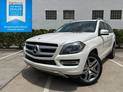 2015 Mercedes-Benz GL-Class for sale at UPTOWN MOTOR CARS in Houston TX