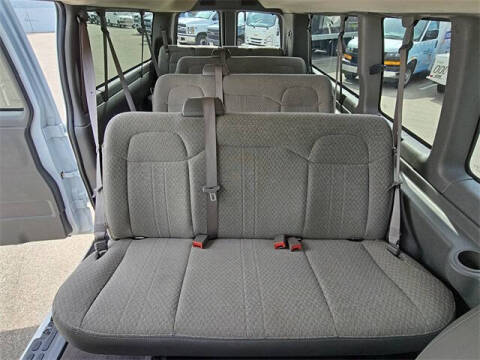 2025 Chevrolet Express LS 3500