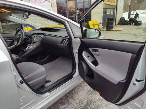 2014 Toyota Prius Plug-in Hybrid