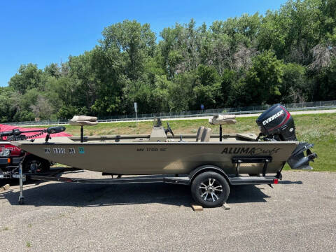 2018 Alumacraft MV 1756 SC for sale at Triple R Sales in Lake City MN