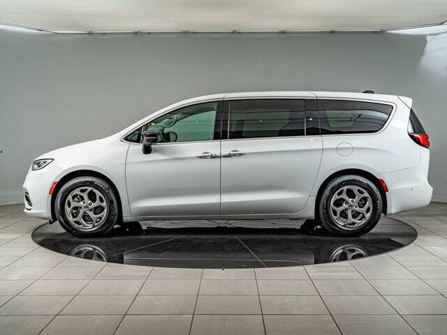 2024 Chrysler Pacifica Limited