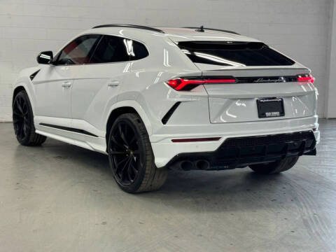 2021 Lamborghini Urus