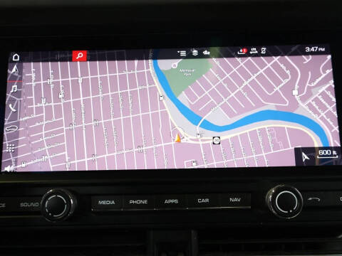 2020 Porsche Macan Turbo