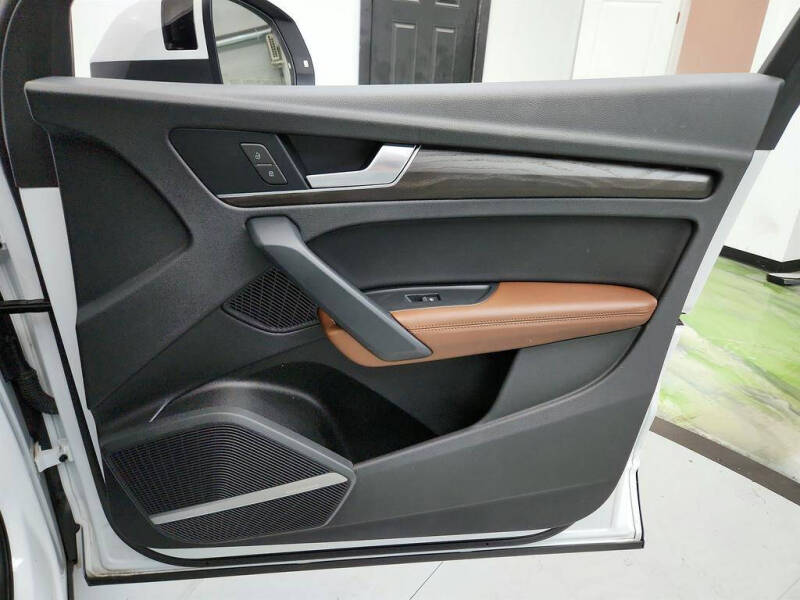 2020 Audi Q5 e quattro Prestige 55 TFSI