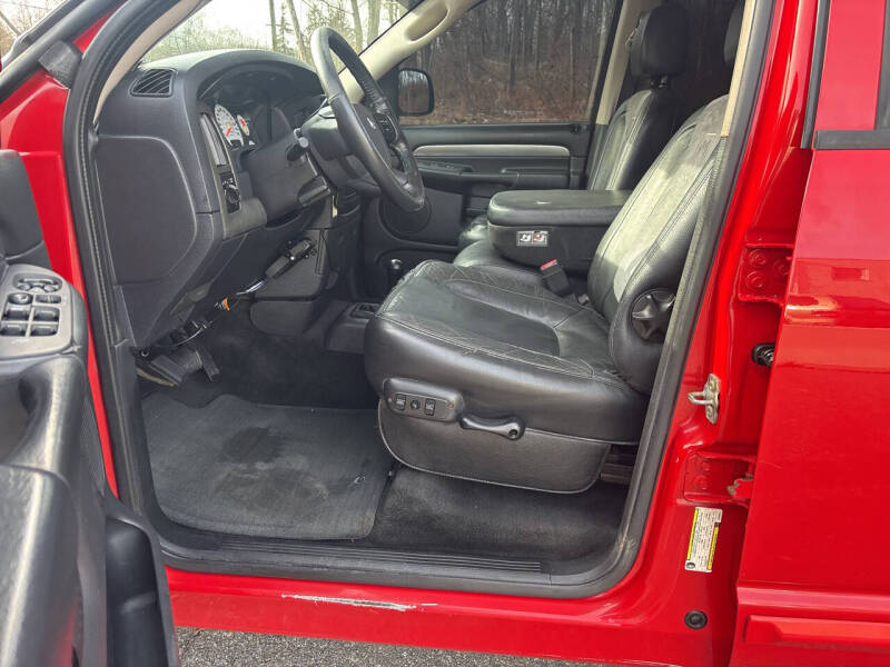 2005 Dodge Ram 2500 SLT