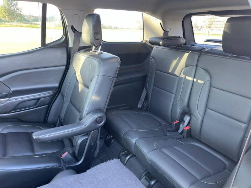 2017 GMC Acadia SLT-1