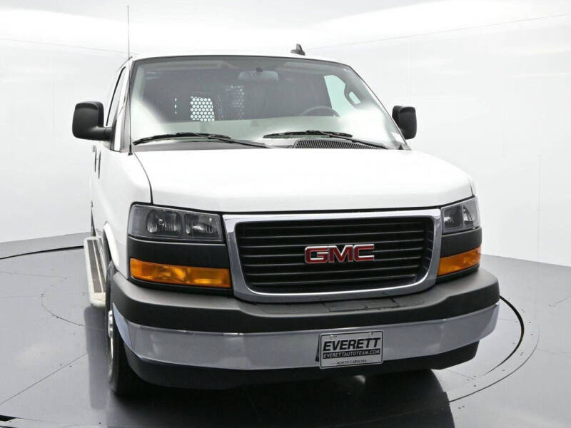 2024 GMC Savana 2500