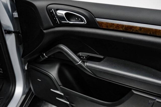 2017 Porsche Cayenne S