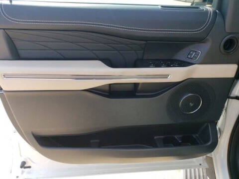 2022 Ford Expedition MAX Platinum