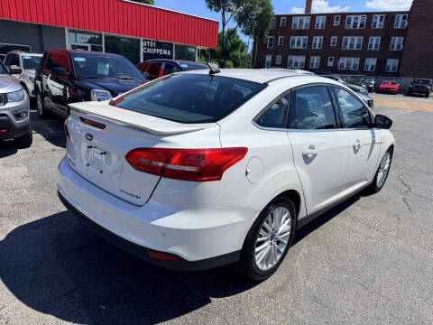 2017 Ford Focus Titanium