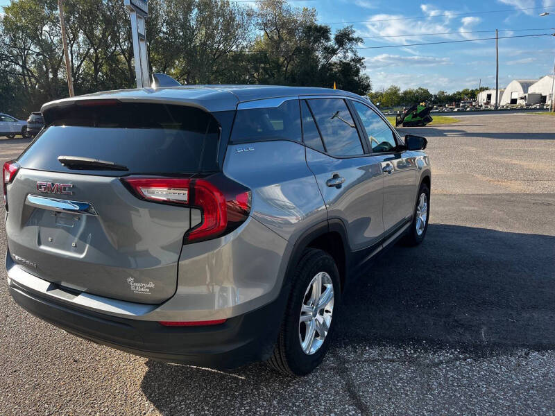 2024 GMC Terrain SLE