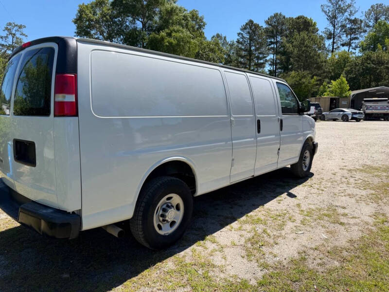 2019 Chevrolet Express 2500