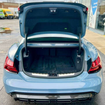 2022 Audi RS e-tron GT quattro