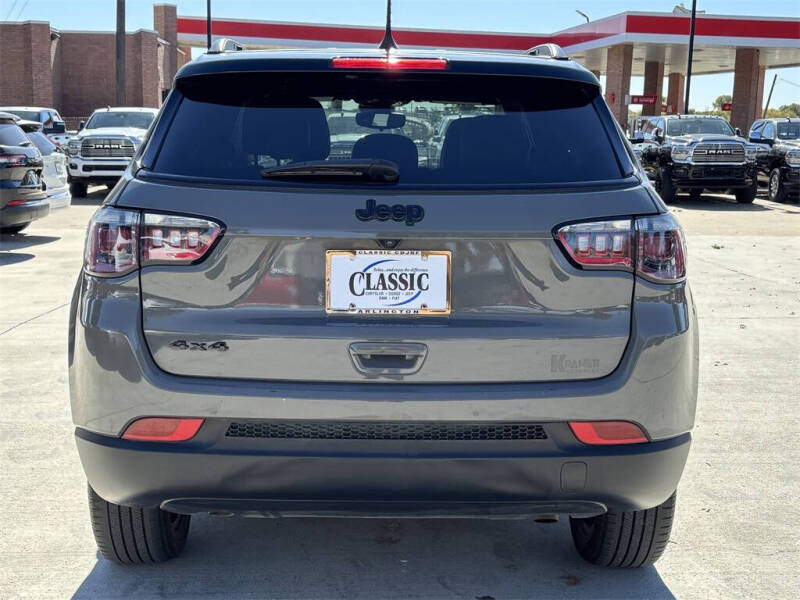 2023 Jeep Compass Altitude