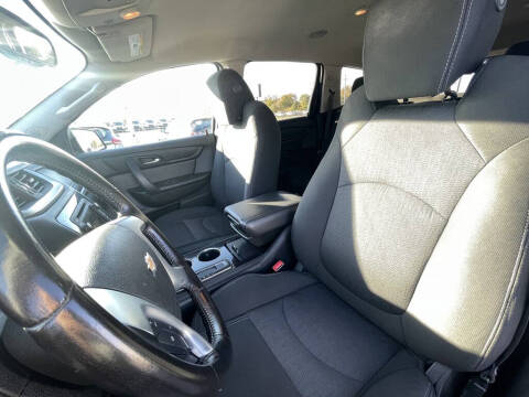 2017 Chevrolet Traverse LT