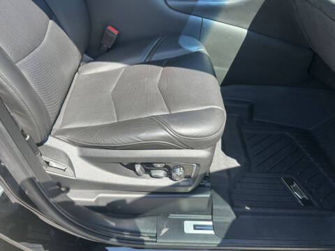 2019 Cadillac Escalade Platinum