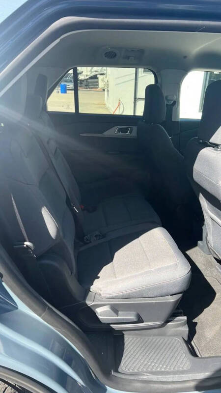 2025 Ford Explorer Active