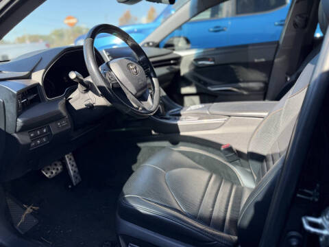 2019 Toyota Avalon Touring