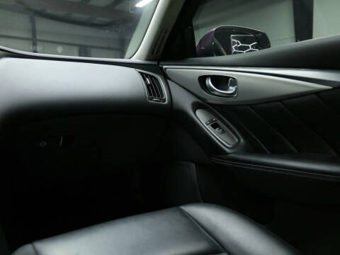 2021 Infiniti Q50 Luxe