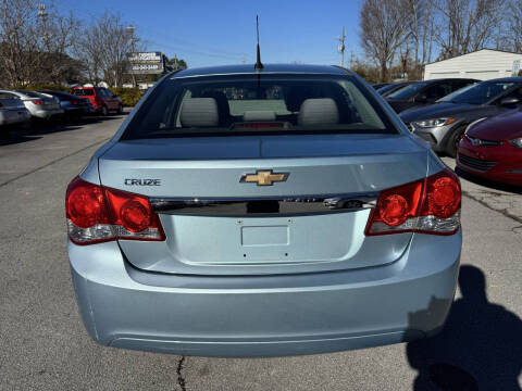 2011 Chevrolet Cruze LS