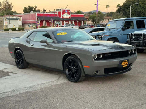 2017 Dodge Challenger SXT