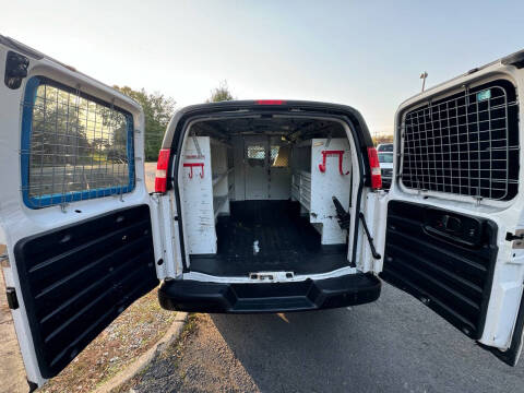 2017 Chevrolet Express 2500