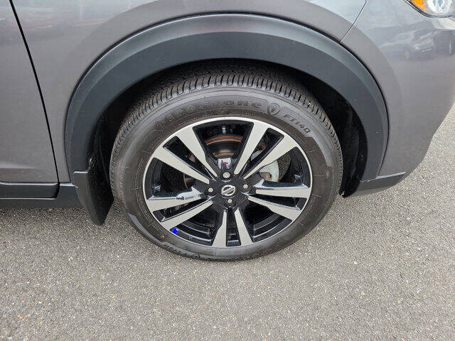 2020 Nissan Kicks SV