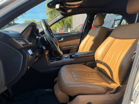 2010 Mercedes-Benz E-Class