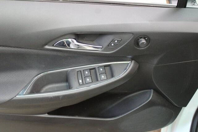 2018 Chevrolet Cruze LT Auto