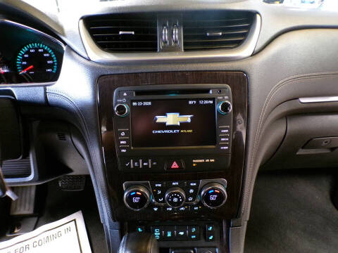 2017 Chevrolet Traverse LT