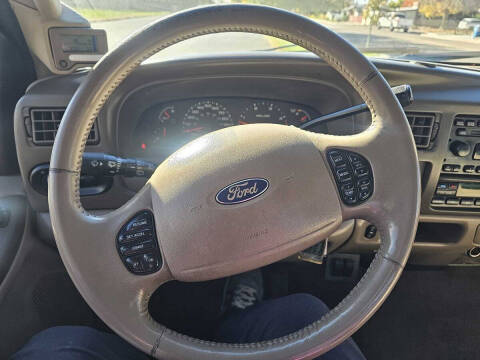 2004 Ford Excursion Limited