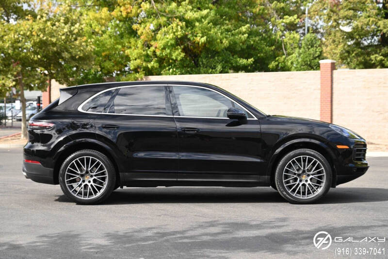2019 Porsche Cayenne S