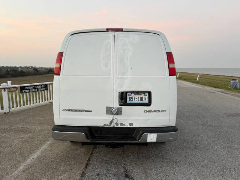 2005 Chevrolet Express 3500
