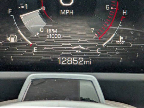 2024 GMC Acadia Denali