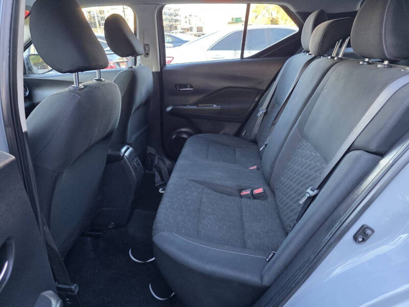 2021 Nissan Kicks SV