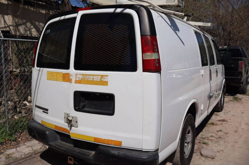 2013 Chevrolet Express 2500