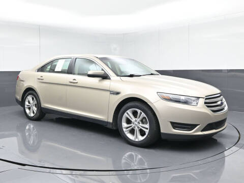 2017 Ford Taurus SEL