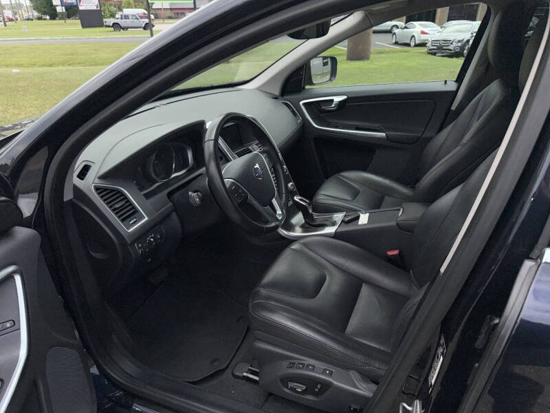 2016 Volvo XC60 T5 Premier