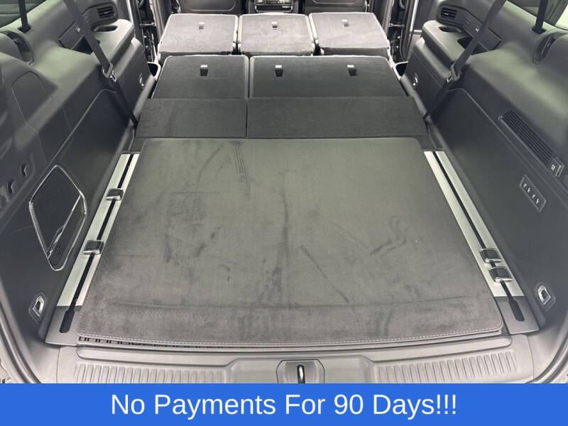 2025 Jeep Wagoneer L Series III