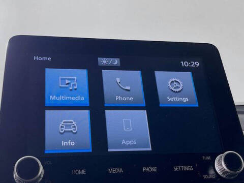 2024 Mitsubishi Eclipse Cross LE