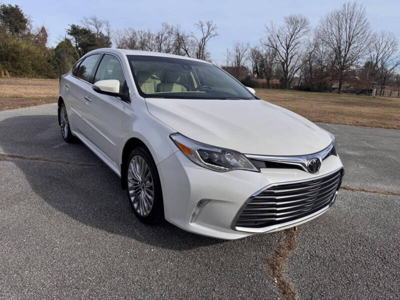 2017 Toyota Avalon XLE