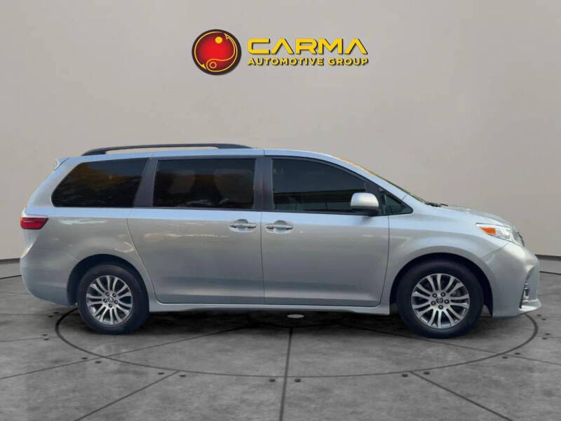 2018 Toyota Sienna XLE 8-Passenger